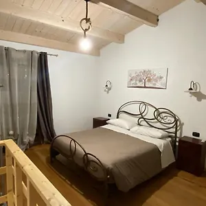 Tzia Udroni Appartamento